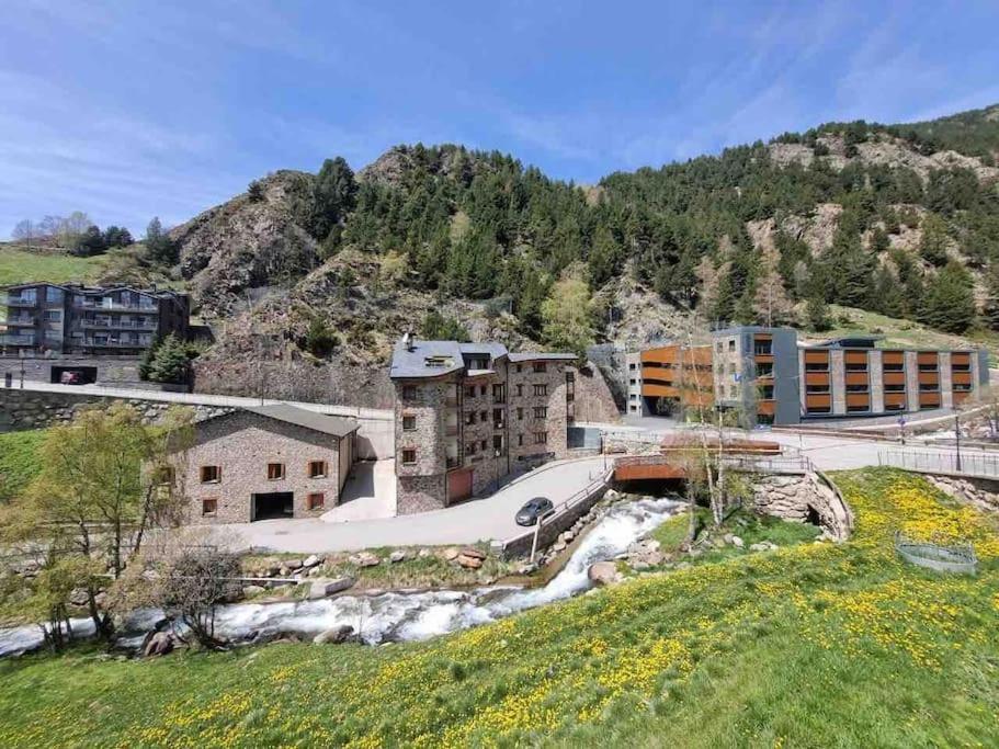 Moderno Y Rustico En Ransol 6pax L By Bonesvacances * Canillo