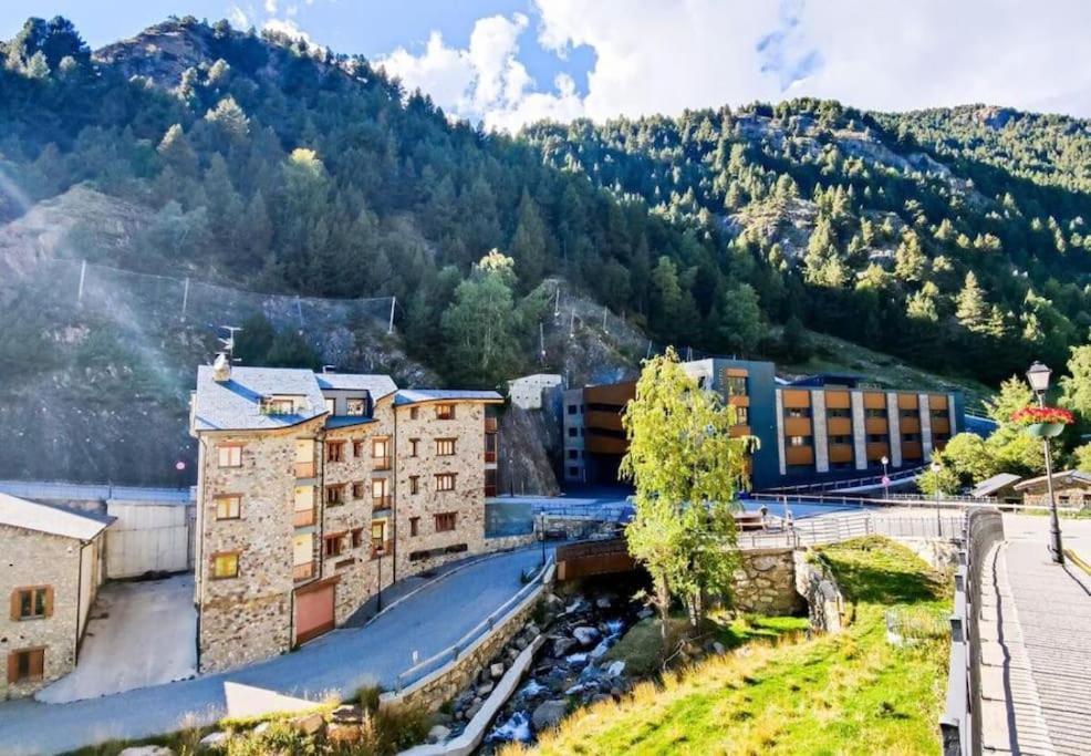 Moderno Y Rustico En Ransol 6pax L By Bonesvacances Apartamento Canillo