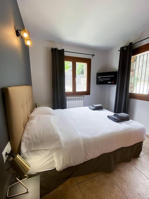 Apartamento Moderno Y Rustico En Ransol 6pax L By Bonesvacances *