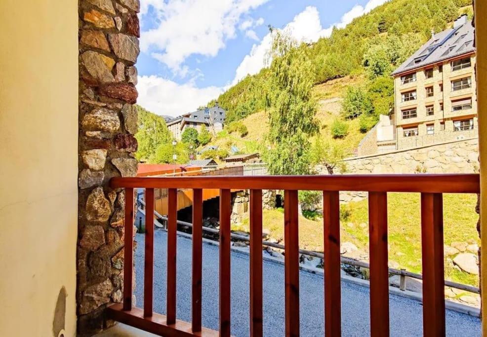 Moderno Y Rustico En Ransol 6pax L By Bonesvacances * Canillo
